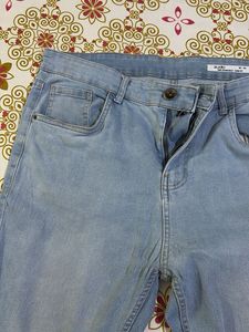 Light Wash Denim Jeans