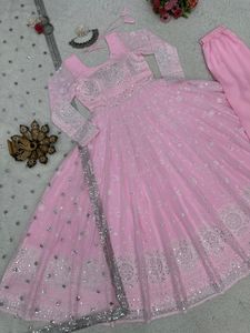 Brand New Video Add Trendy Heavy Gown