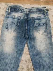 Washed Out Vintage Jeans