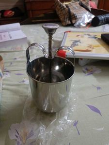 Rajat Medu Wada Maker With Stand