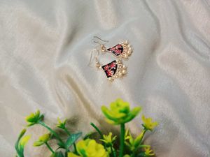 Light Weight Kalamkaari Ear Hangings
