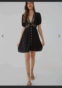 Forever 21 Black Lace Regular Fit A Line Dress