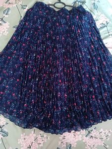 Floral Pleated Skirt