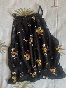 H&amp;M Crop Top