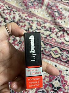 Premium Lipstick Black