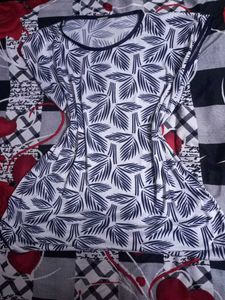 Leaf Print Tunic Top
