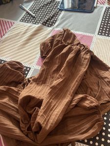 Brown Puff Sleeve Top