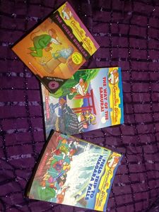 Geronimo Stilton Books (1) Field Trip To Niagara Falls (2) The Way Of The Samurai (3) The Cheese Burglar