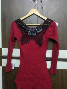 Red &amp; Black Lace Top Or Middi
