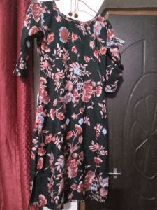(4).Floral Print Navy Kurti