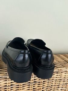 H&amp;M Chunky Black Loafers