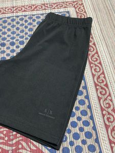 women’s sporty shorts with tights and a free gift