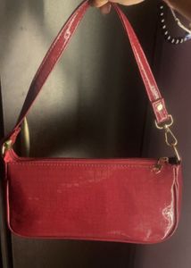 Red Croc Embossed Baguette Bag
