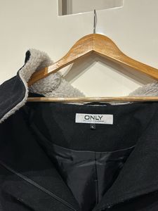 Black Fur Blazer With Hoodie