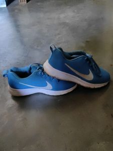 Running Shoes