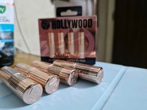 4 Nudes Lipsticks From Hollywood