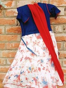 We sell small to big children&#39;s clothing