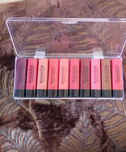 Mini Lipstick Kit By Ronzille Cosmetics . Pocket L
