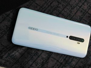 Oppo Reno 2z Pop Up Camera Display Changed OLED