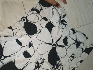 Gorgeous Black And White Dress