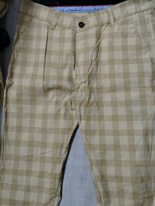 Checkered Casual Pants