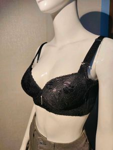 Lace Detail Bra