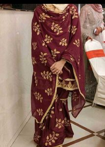 Maroon Gharara
