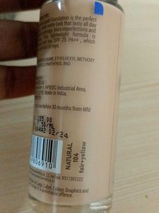 Blue Heaven Hyper Matte Foundation (Shade: Natural