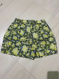 Floral Halfpant