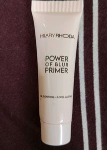 Hilary Rhoda Blur Primer