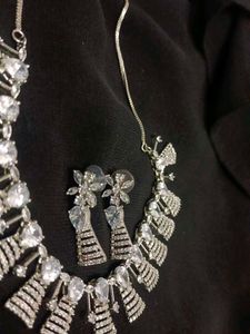 Necklace & Earring Set