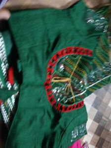 Green Saree With Blouse Size 44 Inch
