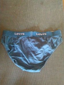 M Size Levi&#39;s Brief.