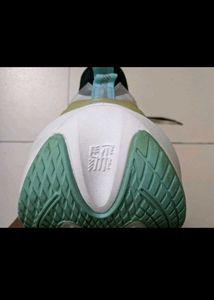 Solo Drift Running Shoes ⚡