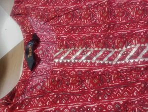 It&#39;s A Kaftani Top From Mintra