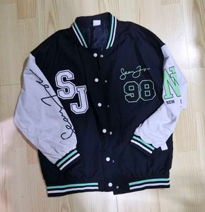 Varsity Jacket Oversized