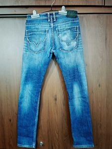 Stylish Blue Denim Jeans