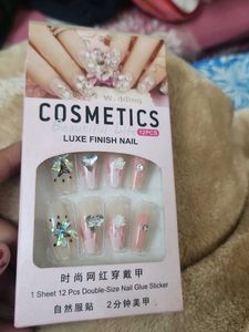 Cosmetics Luxe Finish Nails - 12pcs