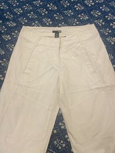 Ladies Stylish trousers With zip Pockets, Size S