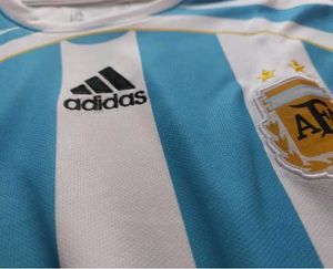 Argentina Jersey Long Sleeve Retro Messi Kit