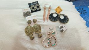 New Earrings And Jhumkas Set Of 7 Pieces