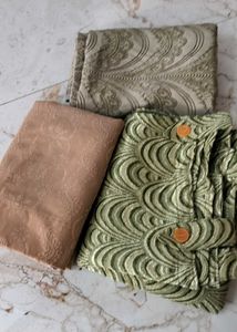 Assorted three door curtains