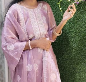 Beautiful lavender emblisshed 3 piece suit perfect
