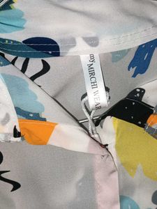 Crop Shirt with Knot