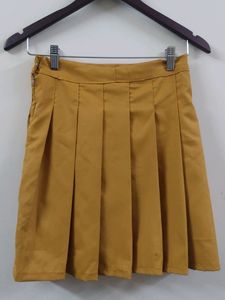 Pleated skirt