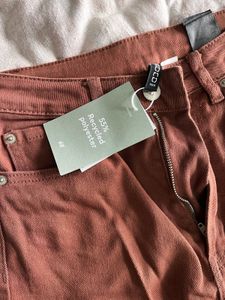 H&amp;M Brown High Waist Jeans
