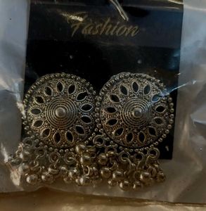 Earrings Pack Of 2