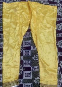 Khada Duppata For Haldi Function