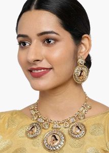 Zaveri Pearls Padmavat Jewellery Set