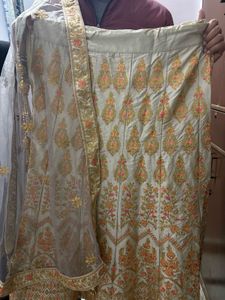 Elegant Embroidered Lehenga Choli Set